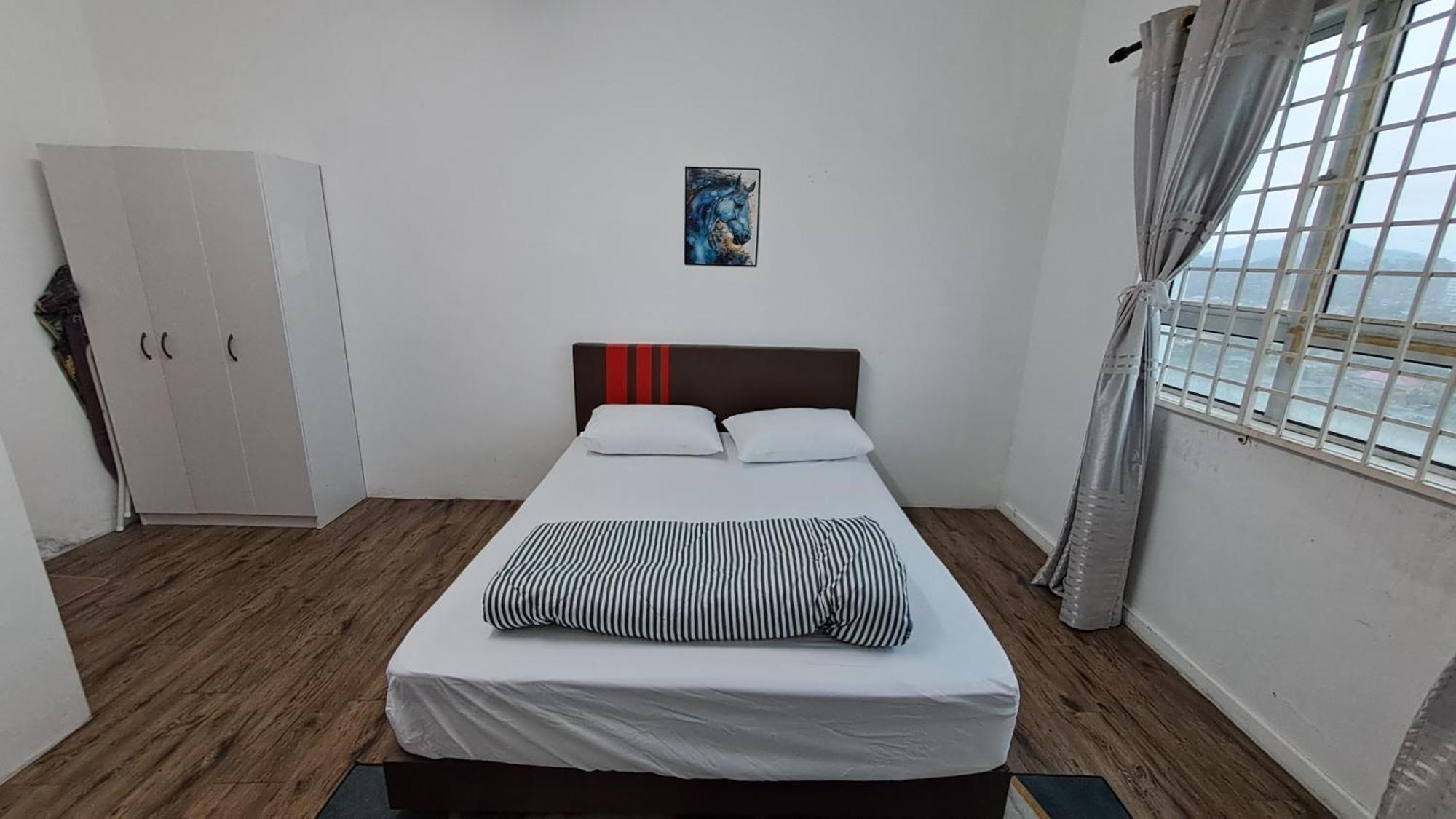1201 Apartment Ladang Tok Pelam Tepipantaibatuburuk Kuala Terengganu Esterno foto